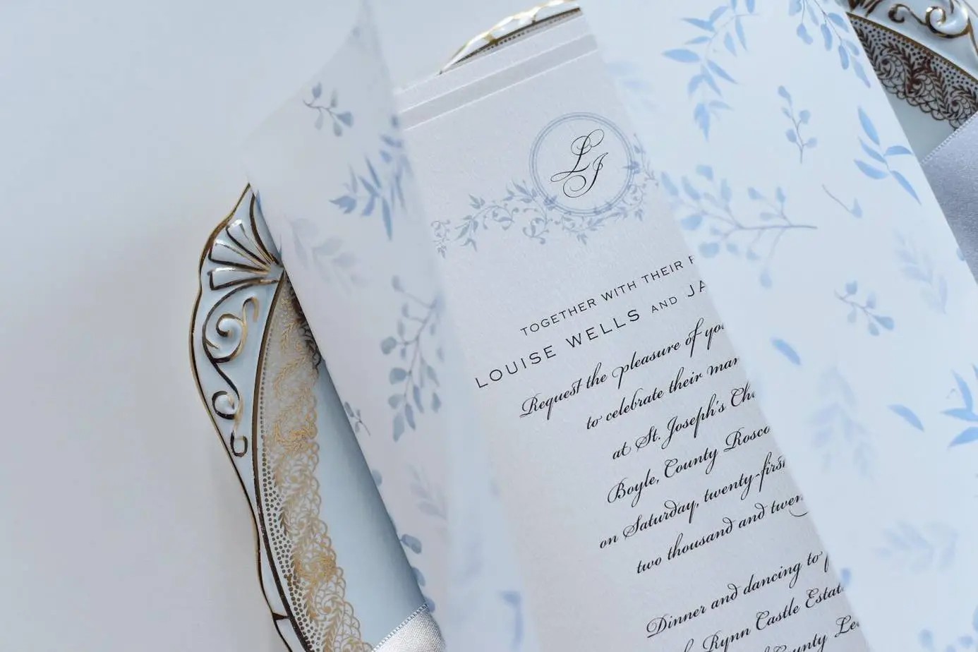 Wedding Invitation Wording: The 5 Essentials