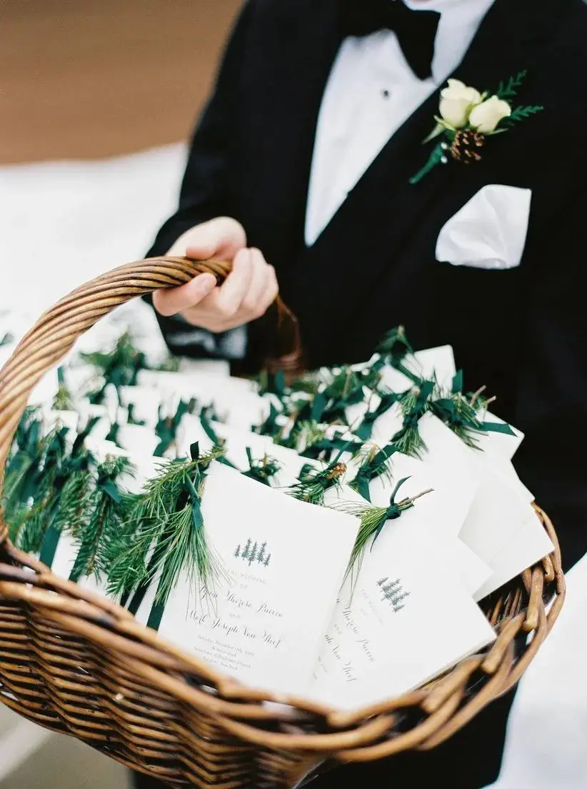 Pinecone Place Card Holder