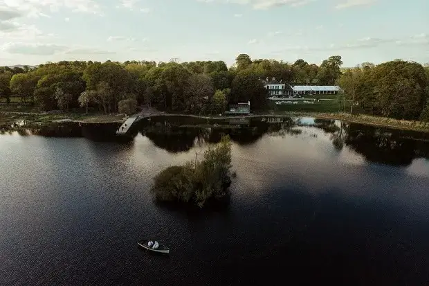 Old World Glamour On The Lakeshore: Ashley Park House