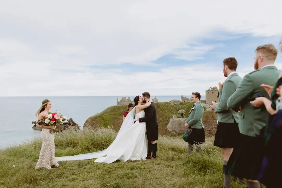 A Rustic, Love-Soaked Day at Vienna Woods Hotel: Jennifer & Kevin